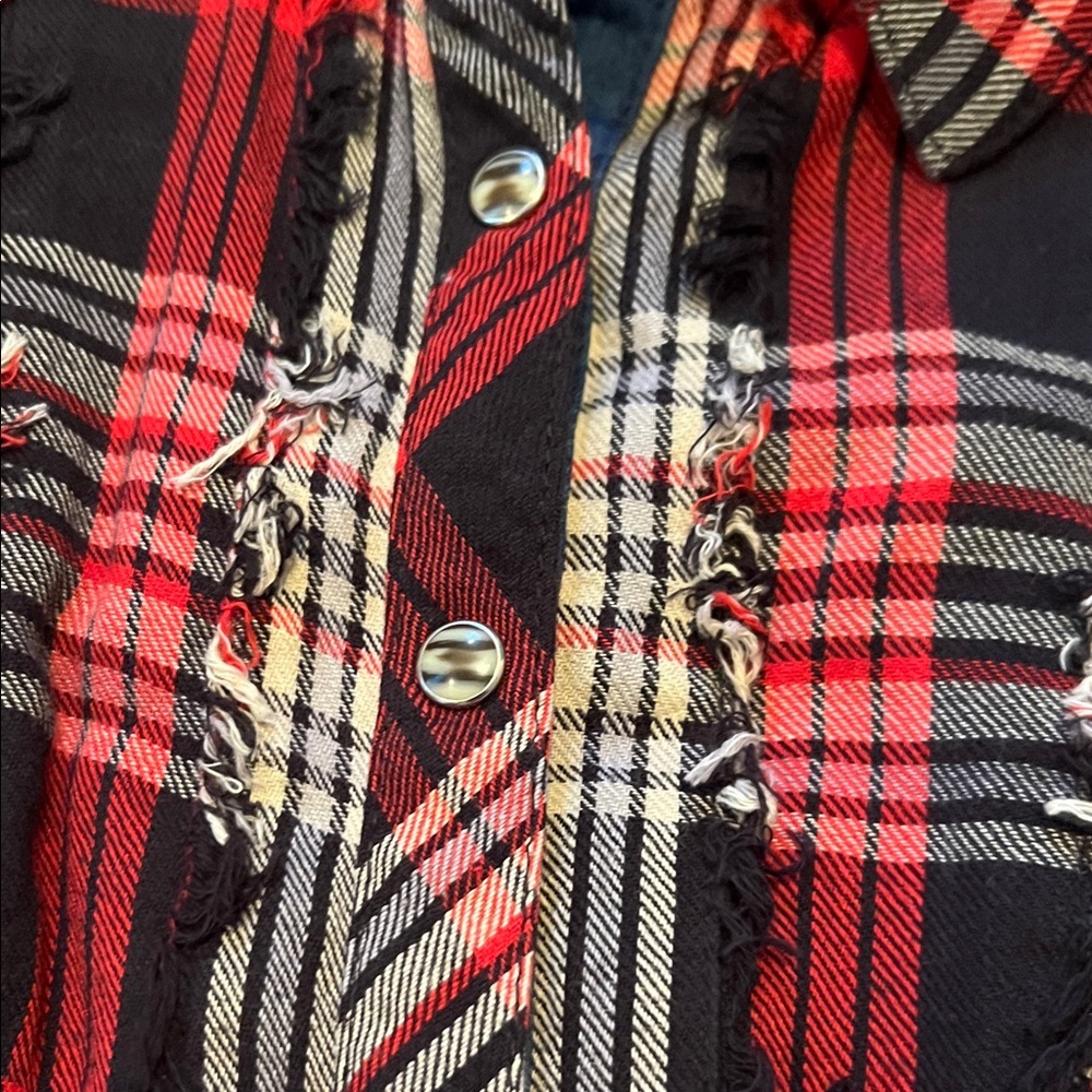 Women’s Double Ranch Large Red and Black Plaid Shirt Dry Clean - Picture 6 of 11